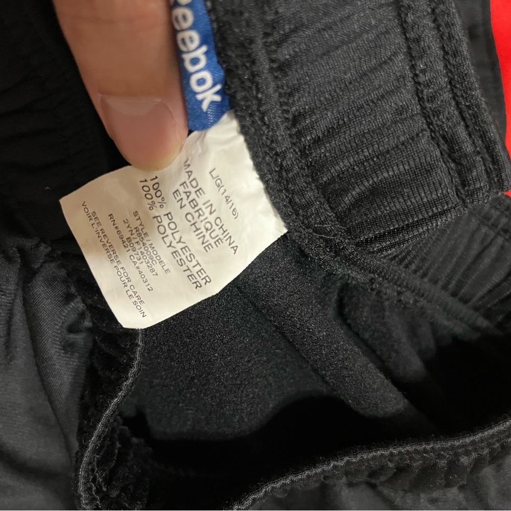 Kids Reebok Sweatpants - Picture 4 of 4